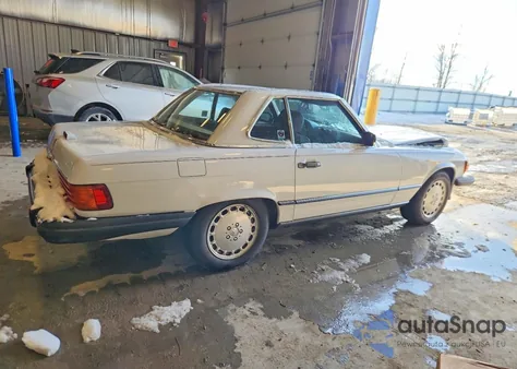 1988 Mercedes-Benz 560 Sl z USA, uszkodzony, nr VIN WDBBA48D2JA084630